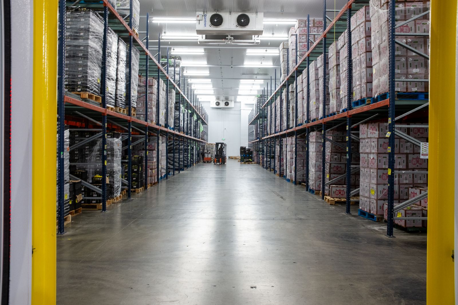 LLB Food Distribution cold storage facility